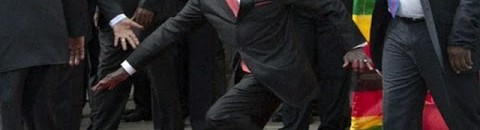 18 معلومة عن رئيس زيمبابوي المهدد بالانقلاب: ما علاقة زوجته؟ 10 روبرت موغابي يسقط