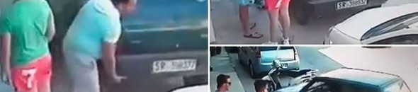 شاهد بالفيديو.. شاب يتغلب على الزحام المرورى بالرقص 10 شاب يخرج سيارته من الموقف بطريقة عجيبة