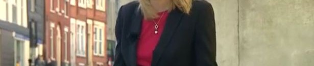 بالفيديو: مراسلة حسناء تتعرض للتحرش في الشارع أثناء عمل تقرير عن "التحرش" 10 مراسلة تتعرض للتحرش