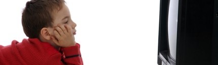 “جنة الأطفال” ظل التلفزيون القومي يهتم ببرامج الأطفال ويفرد لها مساحات واسعة في خارطته البرامجية خاصة مع حلول العطلة الصيفية 10 مشاهدة التلفاز