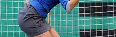 أول مدربة تقود فريقا للرجال وتواجه حامل كأس العالم 10 ملكة جمال كرواتيا مدربة