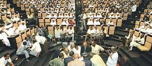 برلماني: رفع العقوبات ليس الحل وعلى الشعب الصبر 10 نواب البرلمان