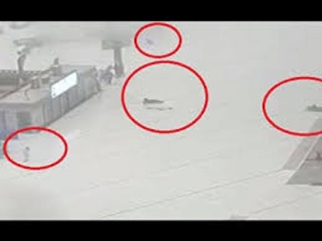 الرياح الشديدة تتسبب في تطاير الحجاج بالحرم المكي