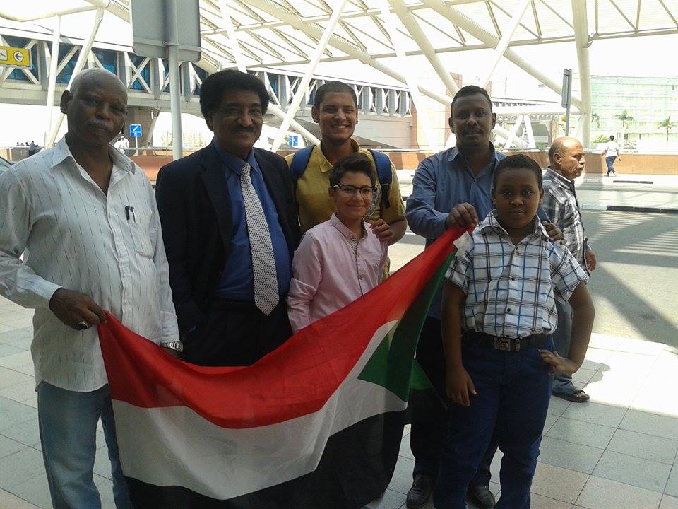 صور.. سفير السودان بمصر يستقبل بعثة الهلال السوداني بمطار القاهرة 1 الهلال سموحة6