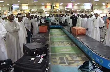 الكشف عن حالة يتم فيها إلغاء تصريح العمرة فورًا 1 حاج