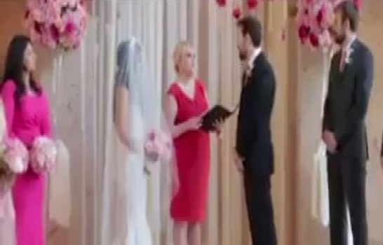 بالفيديو .. امرأة تقتحم حفل زفاف وتفاجئ العريس بطفله 1 زواج سعودية من أمريكي