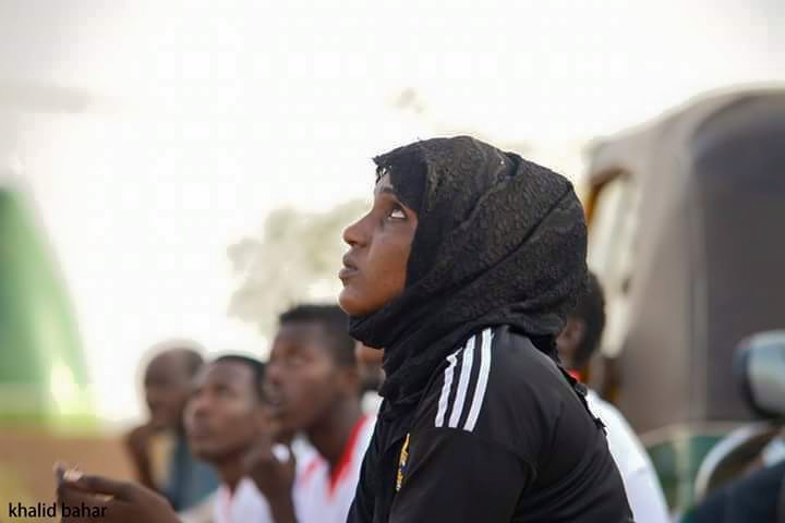 سلمى الماجدى أول سيدة سودانية وعربية تتولى تدريب فريق كرة قدم رجال.. صور 1 سلمى الماجدي1