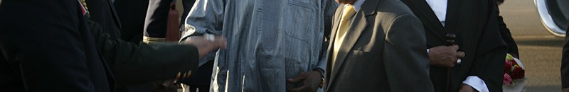 عقد مباحثات قصيرة مع البشير ديبي في الخرطوم... زيارة لها أكثر من معنى 10 ادريس ديبي