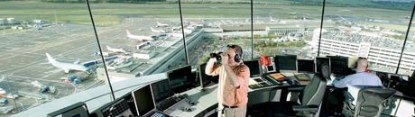 أسرار يخفيها الطيارون عن الركاب.. يجب أن تعرفها 10 البحث عن طائرة