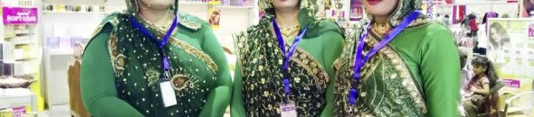 على انغام فرقة البالمبوا الشعبية أفتتاح معرض أشري للصحة والجمال بمعرض الخرطوم الدولى 10 انغام