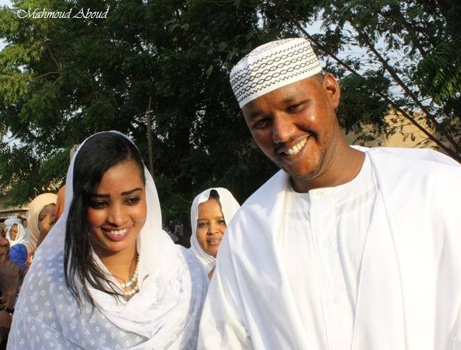 بالصور وللمرة الثانية في السودان.. فتاة تستغني عن (الشيلة) وتكاليف الزواج وتوافق علي الزواج من شاب مقابل مهر رمزي جداً.. وعقد الزواج يشمل بعض الشروط الصعبة 1 12079568 899392636814164 9180140219453466860 n