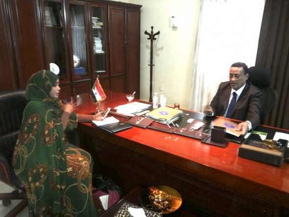 مساعد الرئيس والرجل الثاني في المؤتمر الوطني"إبراهيم محمود": الحرية لا تعني الفوضى وإلا سيكون مصير السودان مثل سوريا واليمن 1 ابراهيم محمود