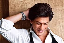 شاروخان ينشر وصاياه على فيس بوك احتفالا بـ 15 مليون متابع 1 شروخان