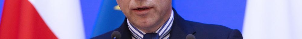 وزير الداخلية الفرنسي يتوعد بإغلاق عدد من المساجد 10 برنارد كازنوف