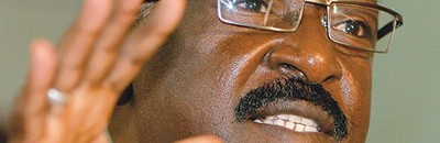 حاتم السر ا