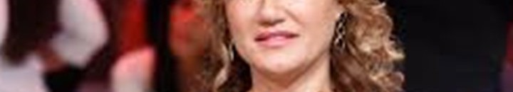 نشطاء يهاجمون الإعلامية اللبنانية نيكول تنوري بسبب سخريتها من انتخابات مصر في قناة «العربية» 10 نيكول تنوري