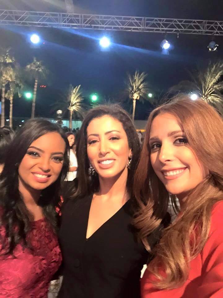 12208223_1081687961871400_1360343802_n