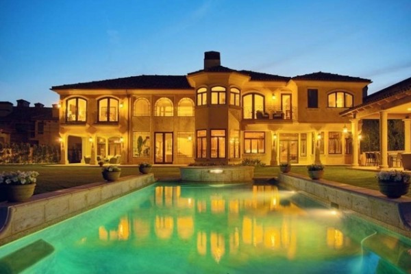 شاهد .. صور ستصدمك .. منزل كيم كارداشيان المعروض للبيع بـ20 مليون دولار 1 9998654763