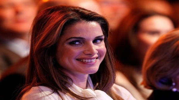 الملكة رانيا تعترف بعشقها لشاب عشريني وسيم (صورة) 1 9998657240