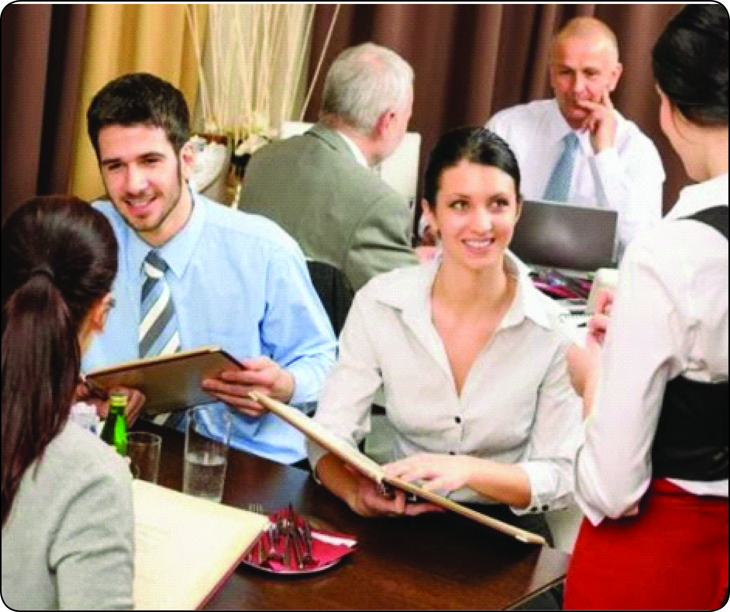 16 قاعدة عامة للإتيكيت 1 اتكيت المطعم