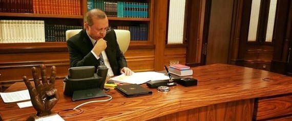 أردوغان: بدأنا مشوارنا عشقًا لخدمة الشعب وليس حبًّا بالمناصب 1 اردوغان