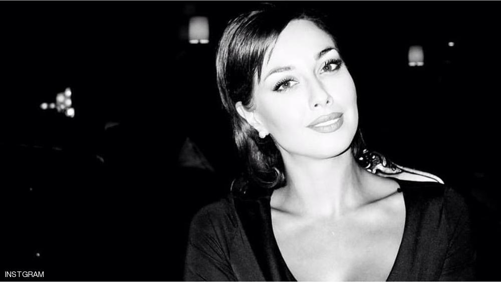 بنت مراة مذيعة