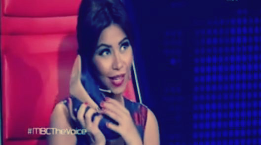 متابعة: شيرين تكشف سبب استخدامها للحذاء مجدداً في The Voice 1 شيرين 1