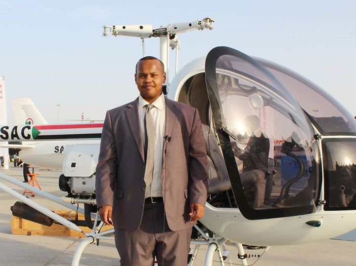 العالم السوداني "البلولة"عند مشاهدته للطائرات السودانية بدبي: اشعر بالفخر لهذا الانجاز السوداني 1 طائرة سودانية