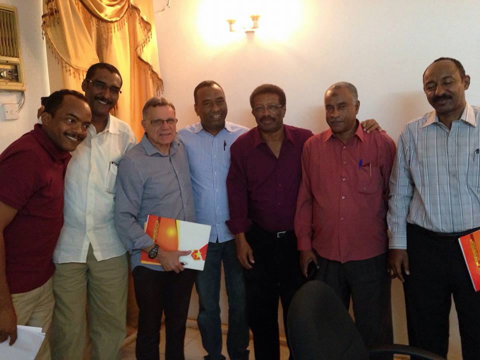 عاجل وبالصورة.. المريخ يحسم الجدل ويجدد لمدربه الفرنسي غارزيتو وطاقمه المعاون لعام آخر 1 غارزيتو1