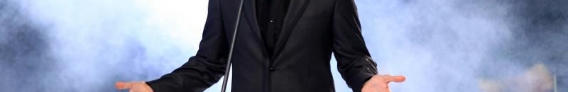 كاظم الساهر بالأسود