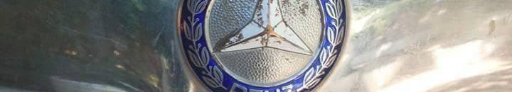 بالصور.. سيارة رئيس الوزراء السوداني السابق تثير اهتمام رواد مواقع التواصل الاجتماعي.. وبعضهم يطلب شرائها بأعلى سعر 12 مرسيدس