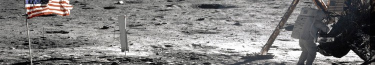 هبوط على القمر