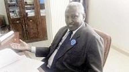 أحمد المفتى العضو المستقيل من «اللجنة الدولية لسد النهضة»: «اتفاق المبادئ» لا يمنح مصر «نقطة مياه واحدة» 1 احمد المفتي