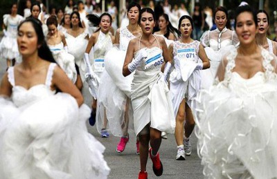 حملة بقيادة الرئيس الشيشاني للضغط على المطلقين للعودة إلى زيجاتهم 1 عرايس