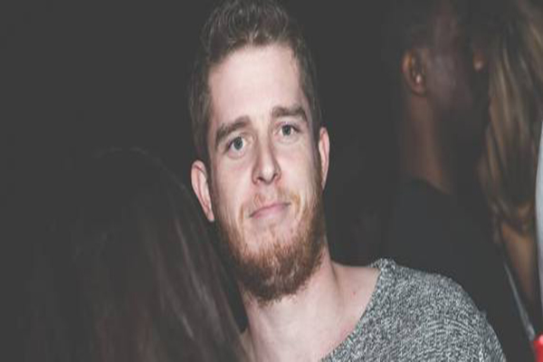 بالصور: هذا ما فعله المسلمون.. بوست جندي بريطاني فقد رجله في تفجير يحظى بانتشار عالمي 1 كريس هيربرت