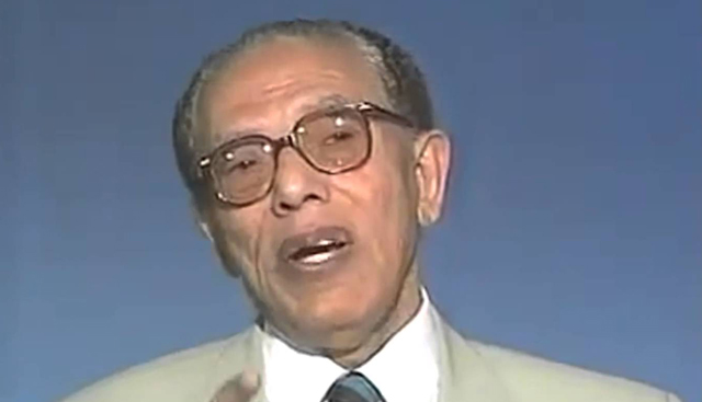 مصطفي محمود