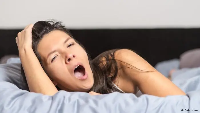 هل يمكن أن يؤدي الحرمان من النوم إلى الوفاة؟ 24 نوم