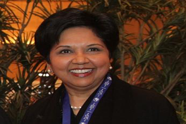 اندرا نويي قصة نجاح لمديرة امبراطورية بيبسي 1 Indera Loui