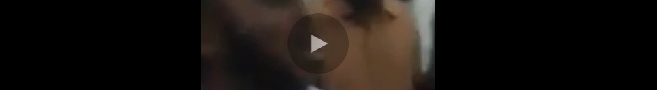 بالفيديو.. سوداني كفيف يقرأ القرآن (باللمس فقط) ويتحدى الجميع بمعرفة بأرقام الصفحات وترتيب الآيات 10 blind sudanese man