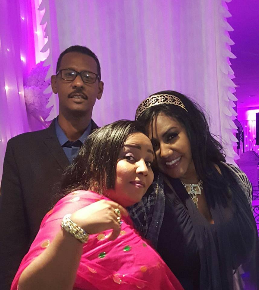 صراعات ونقاشات طويلة داخل مواقع التواصل الاجتماعي بسبب المطربتين هدي عربي وهند الطاهر 