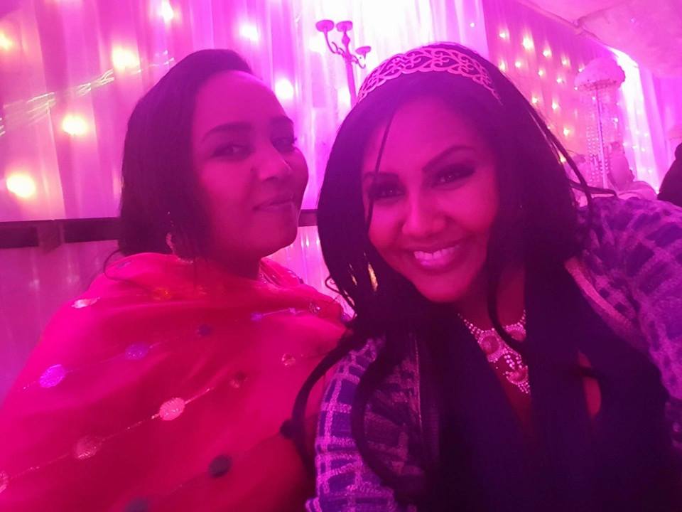 صراعات ونقاشات طويلة داخل مواقع التواصل الاجتماعي بسبب المطربتين هدي عربي وهند الطاهر 