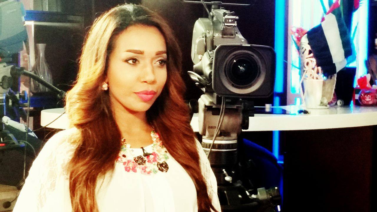 بالصور..المذيعة السودانية بقناة الفجيرة "زوبا" الشامي في بوح خاص: أعتز جداً بسودانيتي.. تعجبني هذه المذيعة..ولا أمانع بالعمل في الفضائيات السودانية 4 المذيعة السودانية بقناة الفجيرة "زوبا" الشامي في بوح خاص: أعتز جداً بسودانيتي