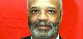 الوزير كمال إسماعيل.. دبلوماسي يحتفي بلحيته.. وصف السفير الامريكي بالساذج وينقصه الذكاء 10 كمال اسماعيل