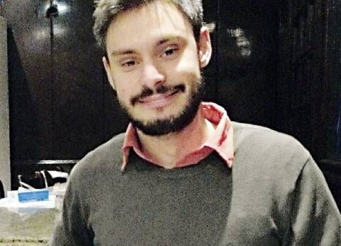 مصر.. الشاب الإيطالي توفي بإصابة قاتلة في العنق.. وجود أكثر من 20 كسرا بالعظام وكدمات وسجحات وآثار تعذيب بالجثة 1 Riggini