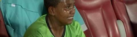 بالصورة والفيديو.. لهذا السبب بكي حارس صغار السودان في بطولة (ج)..الطفل وجد تعاطف الكثيرين بسبب دخوله في نوبة بكاء..ستحترمه كثيراً إذا شاهدت الفيديو 11 atfaal5