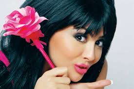 الفنانة مريم حسين: “هذه أحلى حاجة في الرجل” 1 download 1