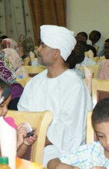 كاتب سوداني يشن هجوم عنيف ضد الصحفية سهير عبد الرحيم ويقول: صفيقة، كاذبة وعنصرية 1 ملاسي2