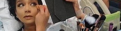 بالصور .. أمريكية تضع المكياج أثناء الولادة 12 1458226990 145