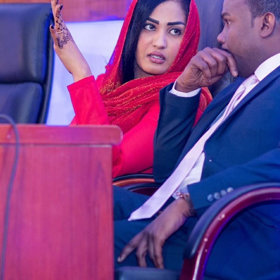 بالصور.. نجمة الشاشة تسابيح خاطر تعبر عن سعادتها بمزاملة المذيع سعد الدين حسن مرة أخرى وتصفه بالإعلامي الرقم..وتشيد بالمخرج شكر الله خلف الله 1 TASS