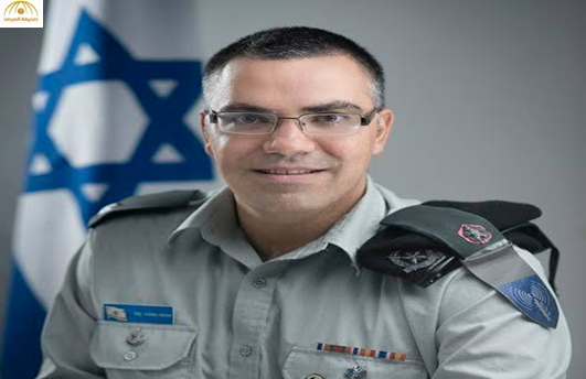 جنود إسرائيليون يحتفلون ضاحكين بقنص فلسطيني 1 dgfg